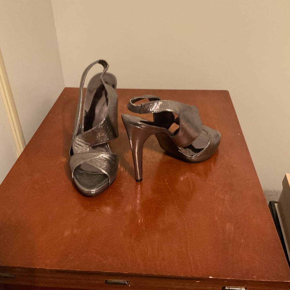 Shoes - Picture 3 of 3